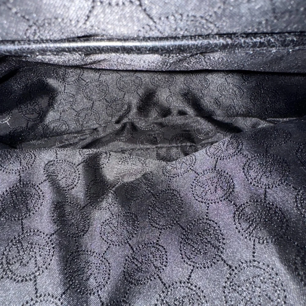 Michael Kors Alexis Medium Satchel Black - Picture 6 of 11